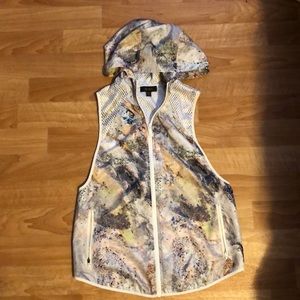 Alala Vest